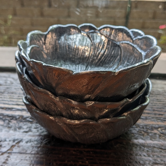 3 Martha Stewart Silver Floral Nut Bowls - Picture 12 of 12